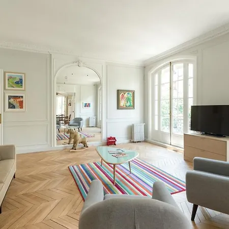 Apartment Avenue Frederic Le Play By Onefinestay Paris