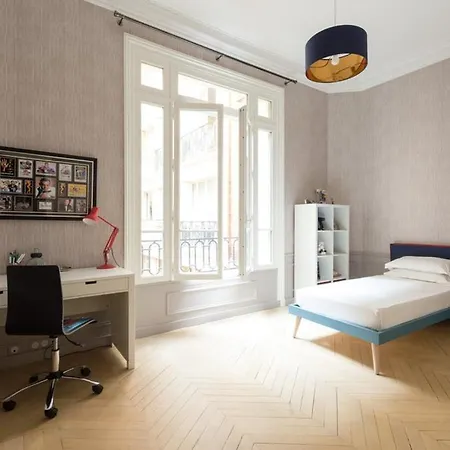 Avenue Frederic Le Play By Onefinestay * Paris